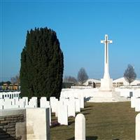 Harlebeke New British Cemetery on Sysoon