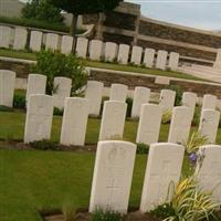 Harlebeke New British Cemetery on Sysoon