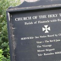 Holy Trinity Churchyard on Sysoon