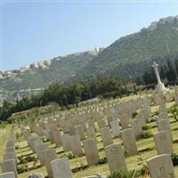 Khayat Beach War Cemetery on Sysoon