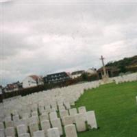 Les Baraques Military Cemetery on Sysoon