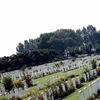 Menin Road South Cemetery on Sysoon