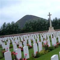 Philosophe Military Cemetery, Mazingarbe on Sysoon