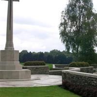 Polygon Wood Commonwealth War Graves Cemetery on Sysoon