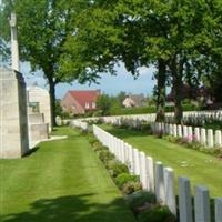 Poperinghe New Military Cemetery on Sysoon