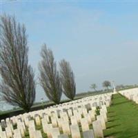 Warlincourt Halte British Cemetery, Saulty on Sysoon
