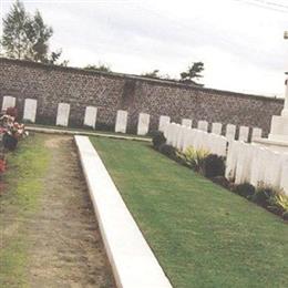 Annois Communal Cemetery