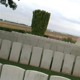 Cantimpre Canadian Cemetery, Sailly