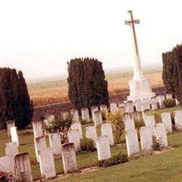 Bois-Carre Military Cemetery, Haisnes
