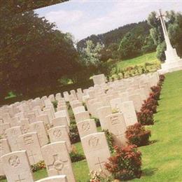 Fifteen Ravine British Cemetery, Villers-Plouich