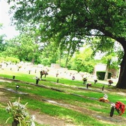 Forest Lawn Memorial Park