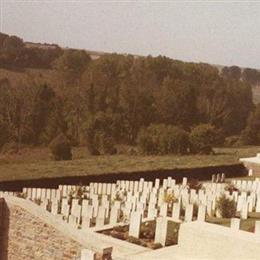 Gezaincourt Communal Cemetery Extension