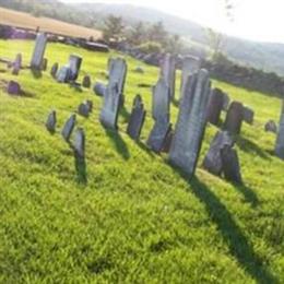 Knabb Homestead Family graveyard on Limekiln Pike