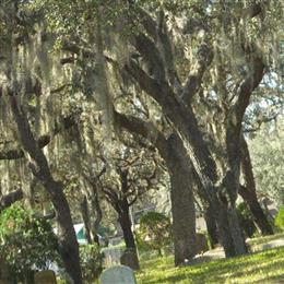 Lakeside Cemetery