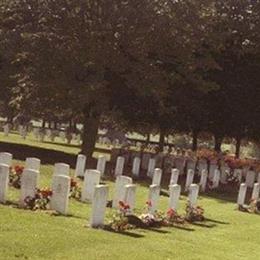 Le Cateau Military Cemetery