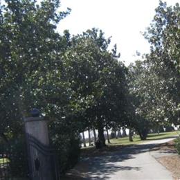 Magnolia Memorial Gardens: Calvary Church