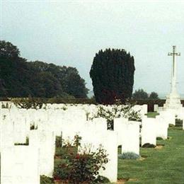 Mailly Wood (CWGC) Cemetery