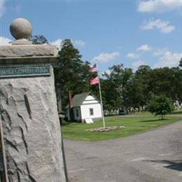 Mayflower Hill Cemetery