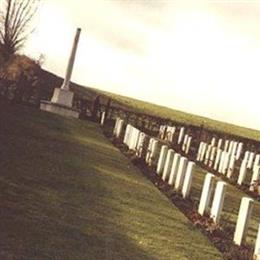 Peake Wood Cemetery, Fricourt