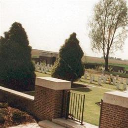 La Plus Douve Farm Military Cemetery