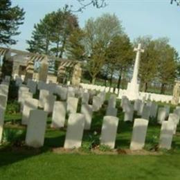 Ryes War Cemetery, Bazenville