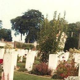 Saint Pol Communal Cemetery Extension