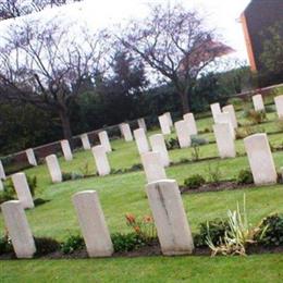 Le Touquet Railway Crossing Cemetery