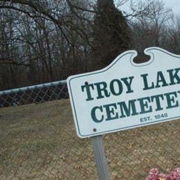 Troy Lakes Cemetery