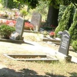 Wassmannsdorf Cemetery