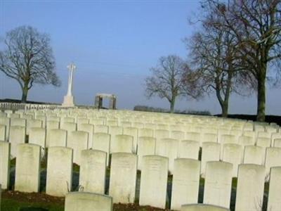 Achiet-le-Grand Communal Cemetery Extension on Sysoon