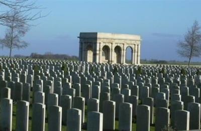 Adanac Military Cemetery, Miraumont on Sysoon