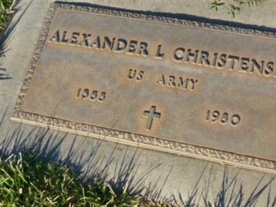 Alexander L Christensen on Sysoon