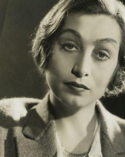 Aline MacMahon on Sysoon