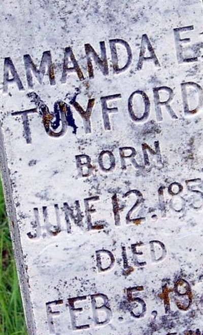 Amanda E Tuyford on Sysoon