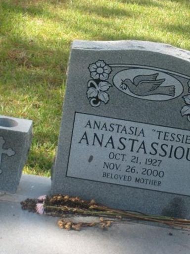 Anastasia "Tessie" Anastassiou on Sysoon