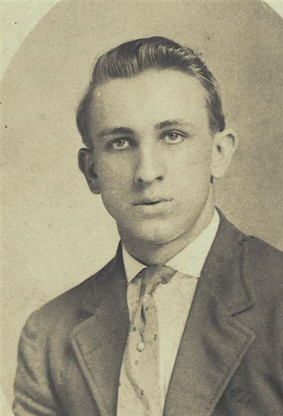 Andrew Benjamin Donnell on Sysoon