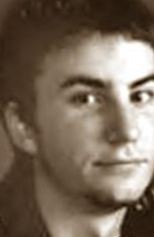 Andrew D Chivers on Sysoon