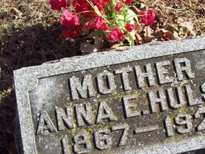 Anna E. Hulse on Sysoon