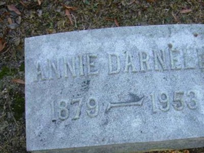 Annie Darnell on Sysoon