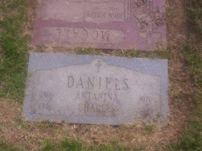 Antanina Daniels on Sysoon