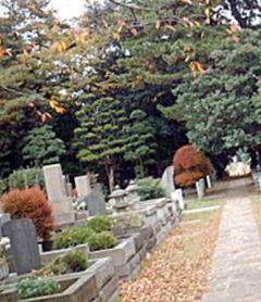 Aoyama Cemetery on Sysoon