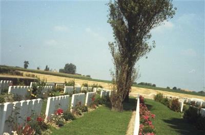 Arneke British Cemetery on Sysoon
