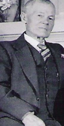Arthur Romanza Shell on Sysoon