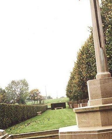 Gouy-en-Artois Communal Cemetery Extension on Sysoon