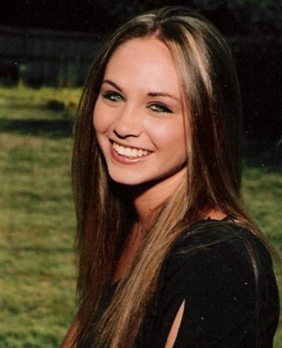 Ashley R Coury on Sysoon