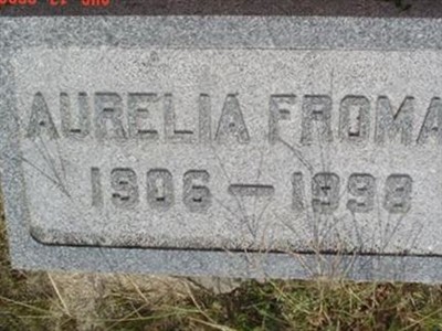 Aurelia Froman on Sysoon