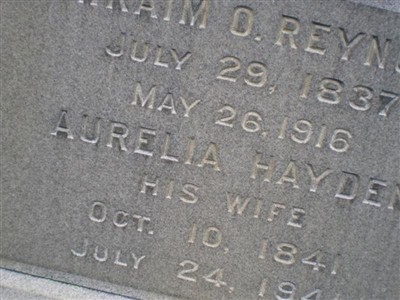 Aurelia Hayden Reynolds on Sysoon