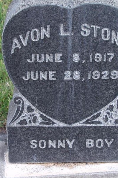 Avon L Stone on Sysoon