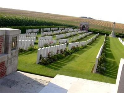Bac-du-Sud British Cemetery, Bailleulval on Sysoon