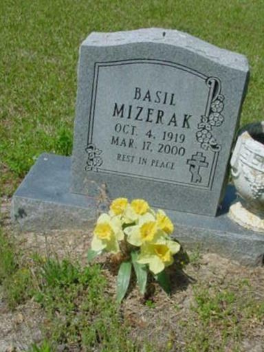 Basil Mizerak on Sysoon